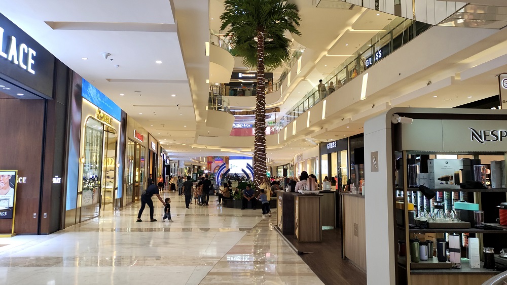 shopping Centre in Noida